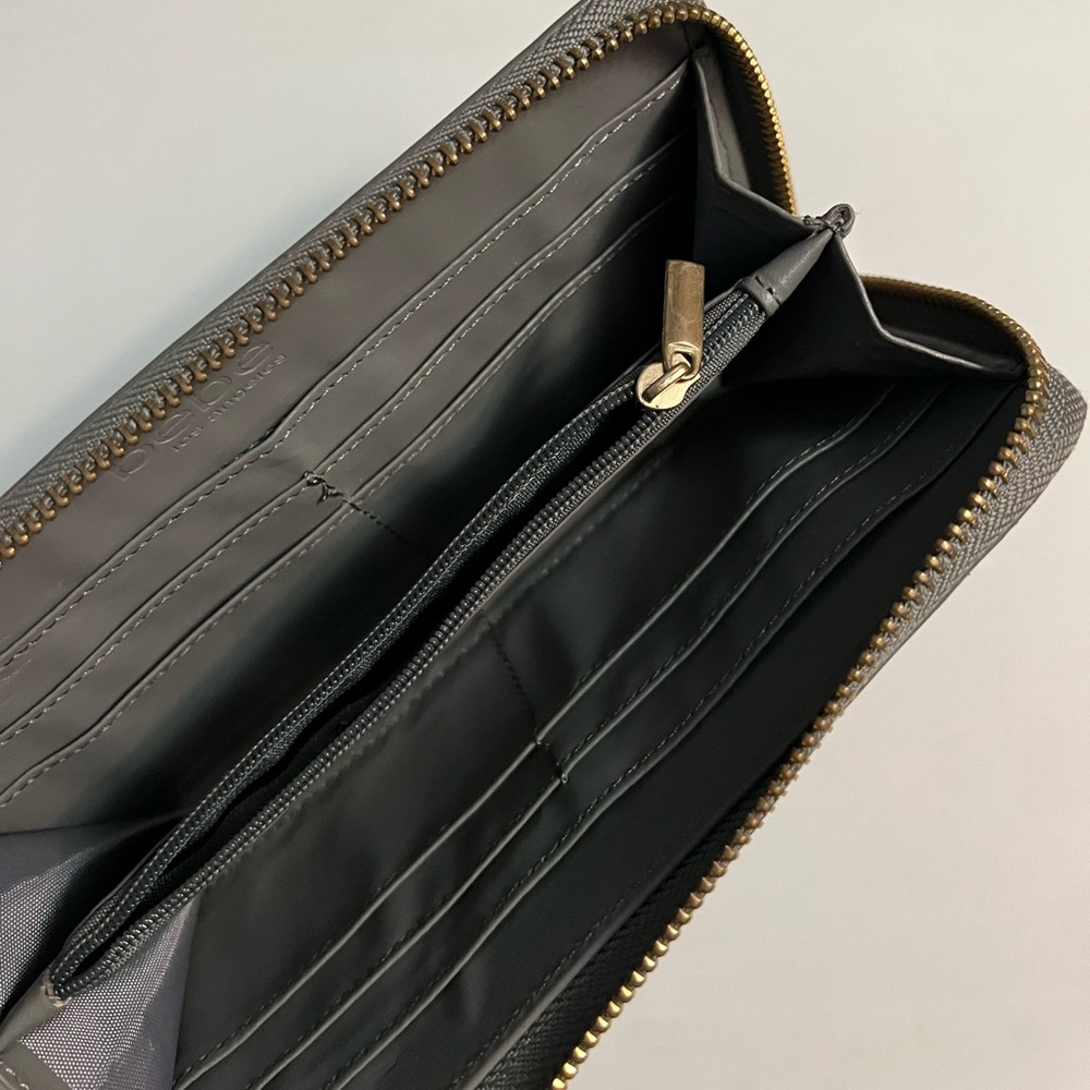 bebe wallet - Picture 3 of 3